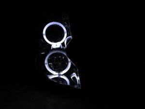 Cadillac CTS Projector Headlights - ANZO - w/Halo, Clear Lens, Chrome Housing - Chrome - `03-`07