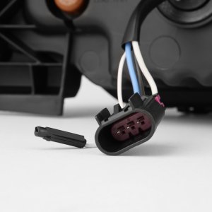 Ford F-250 Super Duty Headlights - AlphaRex - LUXX-Series LED Projector - Chrome - `17-`19