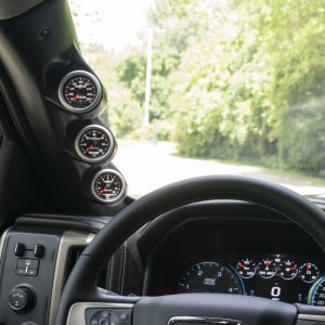 GMC Sierra Gauge Pod - AutoMeter - 2-1/16in Triple Pillar - Black - `14-`15