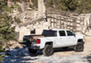 Chevrolet Silverado 1500 Tonneau Cover - BAK - BAKFlip G2 - `14-`18