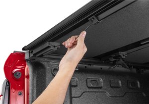 Chevrolet Colorado Tonneau Cover - BAK - BAKFlip MX4 (GEN 3) - Matte Black - `15-`22