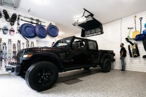 Jeep Wrangler JL Hardtop Hoist - Bestop - HOSS - Black - `18-`26