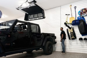 Jeep Wrangler JL Hardtop Hoist - Bestop - HOSS - Black - `18-`26