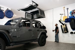 Jeep Wrangler JL Hardtop Hoist - Bestop - HOSS - Black - `18-`26