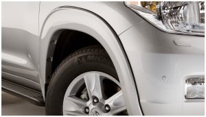 Toyota Land Cruiser Fender Flares - Front + Rear - Bushwacker - OE Style, Smooth Finish - Black - `08-`11
