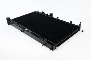 Subaru Impreza Radiator - CSF - High-Performance 1-Row 31mm with B-Tube Technology - Black - `08-`15