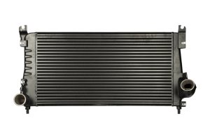 GMC Sierra Intercooler - CSF - Heavy Duty - `06-`10