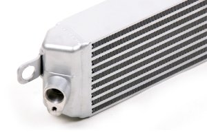 BMW M3 Oil Cooler - CSF - Race-Spec, Dual-Pass High Performance Core - `07-`13