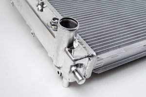 Cadillac CTS-V Radiator - CSF - High-Performance All-Aluminum with 2-Row 42mm Core and B-Tube Technology - Smooth Satin Finish - `09-`14