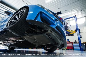 BMW M4 Engine Oil Cooler - CSF - High-Performance w/ Rock Guard, 1-Row 32mm 10-Channel Microtube (CSF 8220) - `15-`20