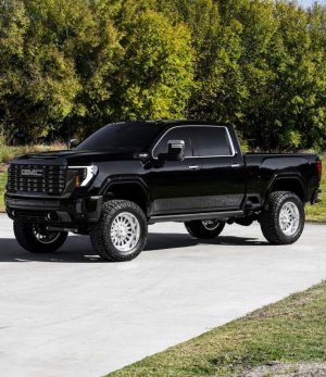 Chevrolet Silverado 3500 Suspension Lift Kit - Cognito - Elite with Elka 2.5 RR Shocks - Black - `20-`22