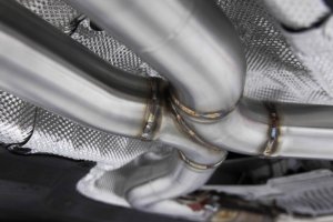 BMW M2 Performance Exhaust - Dinan - High Flow Middle Exhaust with X-Pipe - Stainless Steel - `23-`26