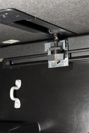 Toyota Tundra Tonneau Cover - Extang - Solid Fold 2.0 - Black Textured - `14-`21