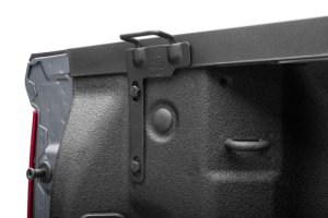 GMC Sierra Tonneau Cover - Extang - Solid Fold ALX - Black Textured - `19-`26 GMC Sierra Tonneau Cover - Extang - Solid Fold ALX - Black Textured - `19-`26