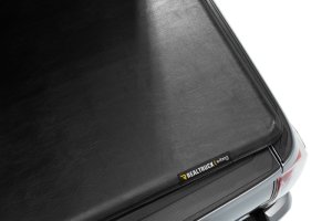 Toyota Tundra Tonneau Cover - Extang - Trifecta 2.0, Leather Grained Fabric - Black - `22-`26