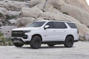 Chevrolet K1500 Suspension Lift Kit - Front - Fabtech - Leveling System 2in - `07-`21 Chevrolet K1500 Suspension Lift Kit - Front - Fabtech - Leveling System 2in - `07-`21