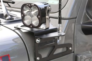 Jeep JL Light Mounts - Fabtech - Antenna Light Bracket Kit (Non-Adjustable) - `18-`21