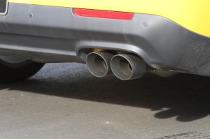 Dodge Challenger T/A Performance Exhaust - Flowmaster - FlowFX Cat-Back, Scavenger X-pipe, Performance Mufflers - Black - `17-`23