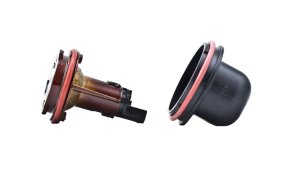 BMW 525i Parking Light Bulb Socket - Left Right - Hella - `02-`10