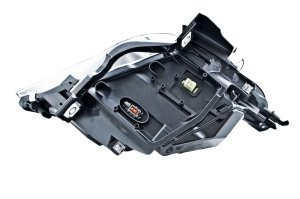 BMW 525xi Headlight Assemblies - Left - Hella - LED - 2007