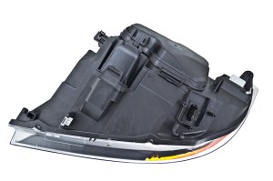 BMW 330i Headlight Assemblies - Hella - Bi-Xenon - 2006 BMW 330i Headlight Assemblies - Hella - Bi-Xenon - 2006