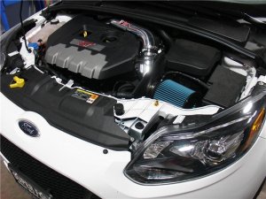 Ford Focus ST Performance Air Intake - Injen - Short Ram w/MR Tech & Heat Shield - Black - `13-`14