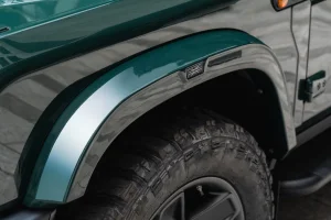 Ineos Grenadier Compete Styling Package - Series 1 w/ Mondail Retro RS-Forged Light Alloy Wheel - Satin Black