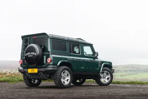 Ineos Grenadier Compete Styling Package - Series 1 w/ Mondail Retro RS-Forged Light Alloy Wheel - Satin Black