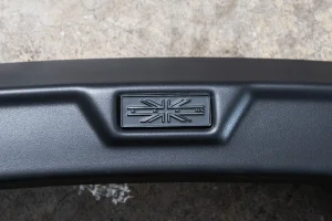 Ineos Grenadier Compete Styling Package - Series 1 w/ Mondail Retro RS-Forged Light Alloy Wheel - Satin Black