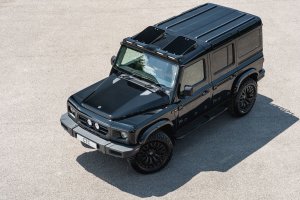 Ineos Grenadier Roof Shield - Quad LED Lights - Gloss Black Ineos Grenadier Roof Shield - Quad LED Lights - Gloss Black