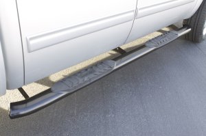 Chevrolet Silverado 1500 Crew Cab Nerf Bars - LUND - 5 Inch Oval Curved - Black - `01-`13 Chevrolet Silverado 1500 Crew Cab Nerf Bars - LUND - 5 Inch Oval Curved - Black - `01-`13