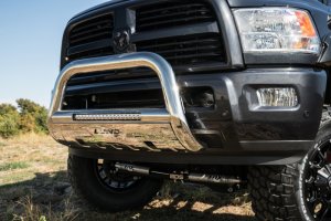 GMC SIERRA 2500 HD Bull Bar - LUND - Integrated 20 in. LED Light Bar - Stainless Steel - `20-`21