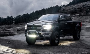 Chevrolet Silverado 1500 Light Strip LED - LUND - NIGHTFX Guide Lights - Black - `14-`19