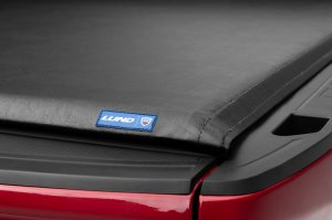 Chevrolet Silverado 1500 Roll Up Tonneau Cover - LUND - Genesis Roll Up Textured Vinyl - Black - `07-`17