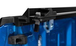 Chevrolet Colorado Tonneau Cover - LUND - Genesis Elite Roll Up - Black - `15-`17