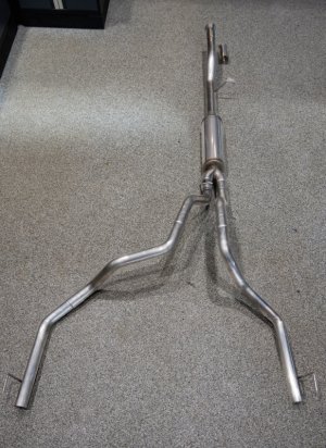 Chevrolet Suburban XL Performance Exhaust - Rear - MBRP - Cat Back Dual Split Rear Exit - Carbon Fiber - `21-`24