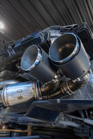 Chevrolet Corvette Performance Exhaust - Quad Split Rear Exit - MBRP - Armor Pro Cat Back, 3 in., 304 Stainless Steel, Active, AFM Sims - Carbon Fiber - `20-`24