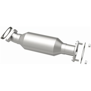 Kia Forte Catalytic Converter - Magnaflow - OEM Grade Federal EPA Compliant Direct-Fit - `10-`13