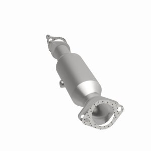 Kia Forte Koup Catalytic Converter - Magnaflow - OEM Grade Federal EPA Compliant Direct-Fit - `10-`13