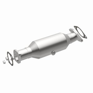 Kia Forte Koup Catalytic Converter - Magnaflow - OEM Grade Federal EPA Compliant Direct-Fit - `10-`13