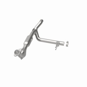 Ford F-150 Heritage Catalytic Converter - Magnaflow - OEM Grade / EPA Compliant Direct-Fit - 2004