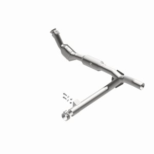 Ford F-150 Heritage Catalytic Converter - Magnaflow - OEM Grade / EPA Compliant Direct-Fit - 2004