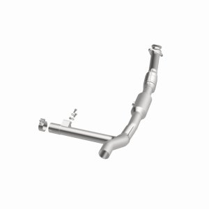 Ford F-150 XL/XLT Catalytic Converter - Magnaflow - OEM Grade / EPA Compliant Direct-Fit - `01-`03