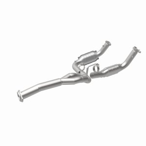 Chevrolet Silverado 2500HD Catalytic Converter - Magnaflow - Direct-Fit - `11-`19