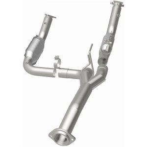 GMC Sierra 2500HD Catalytic Converter - Magnaflow - Direct-Fit - `11-`19