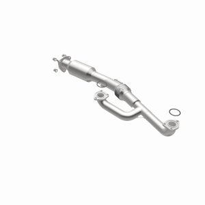 Honda Odyssey Catalytic Converter - Underbody - Magnaflow - Direct Fit - `16-`17
