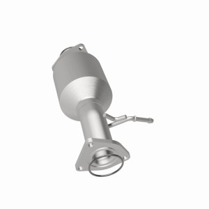 Honda CR-V Catalytic Converter - Magnaflow - OEM Grade Direct Fit - `15-`16