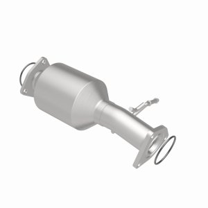 Honda CR-V Catalytic Converter - Magnaflow - OEM Grade Direct Fit - `15-`16