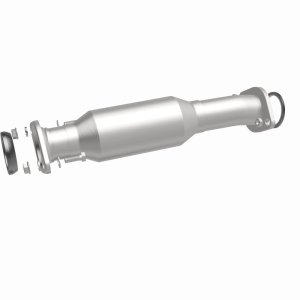 Mazda 6 Catalytic Converter - Underbody - Magnaflow - OEM Grade Direct-Fit - `06-`07