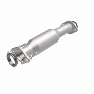 Mazda 6 Catalytic Converter - Underbody - Magnaflow - OEM Grade Direct-Fit - `06-`07